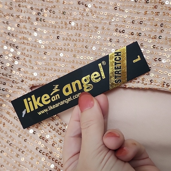 NWT GOLD EMBELLISHED SEQUINED CROP TOP OPEN TIE BACK LARGE - Picture 6 of 10